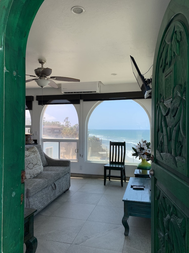 Casa Playa Baja