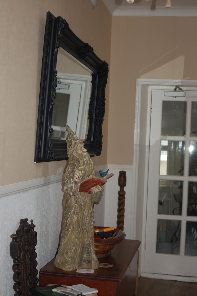 Knight's Rest B&B