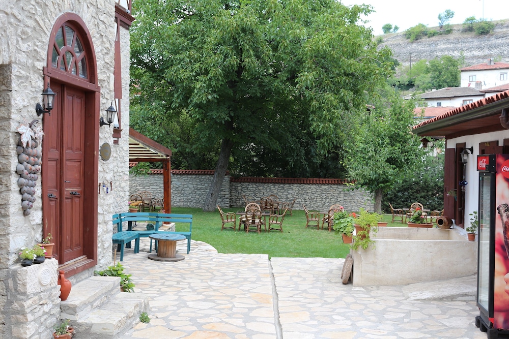 Photo 21