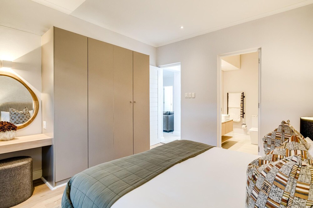 Ocean View Camps Bay 3bed Sapphire Tide Terrace