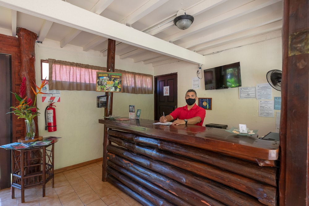 Tabulia Tree Hotel and Villas