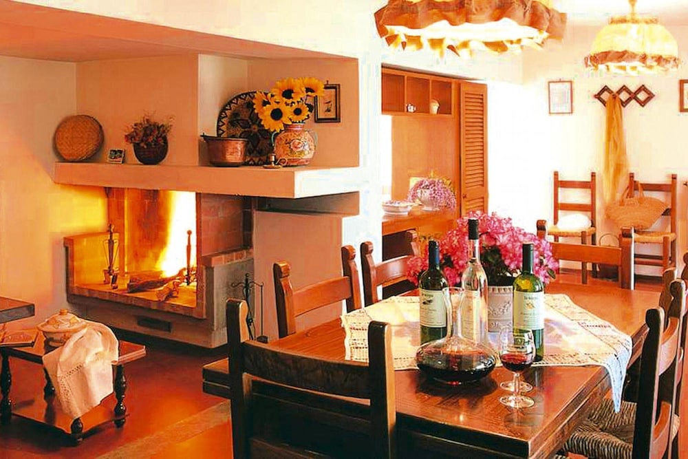 Villa in Montaione With Pool & Olive Oil