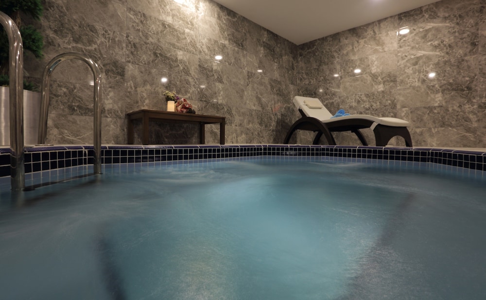 Cam Thermal Resort Spa Convention Center