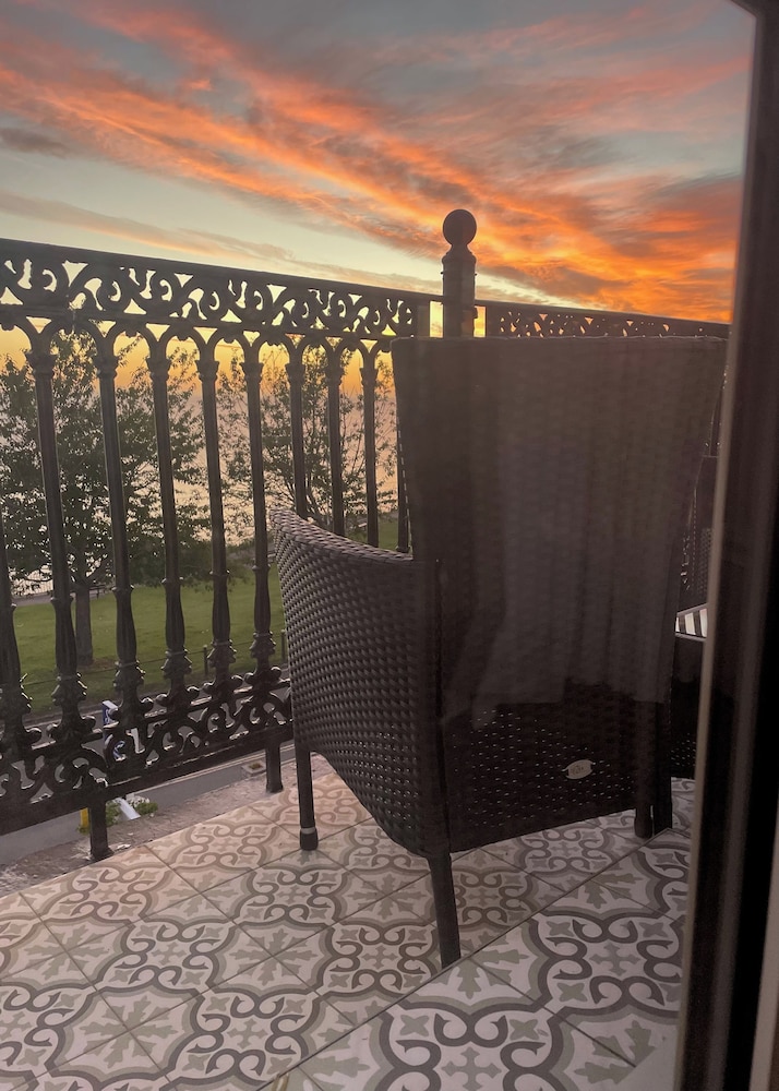 Headland View Boutique B&B