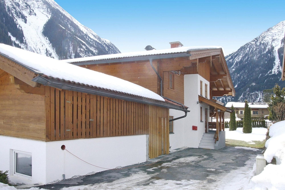 House in Krimml Near Waterfalls & Hiking Trails