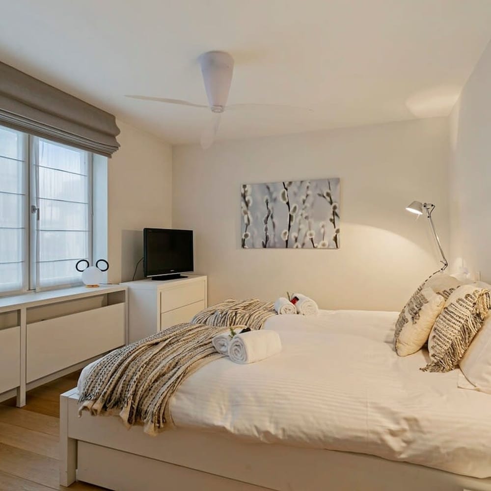 Apartment With Parking at 100 Meters From Beach