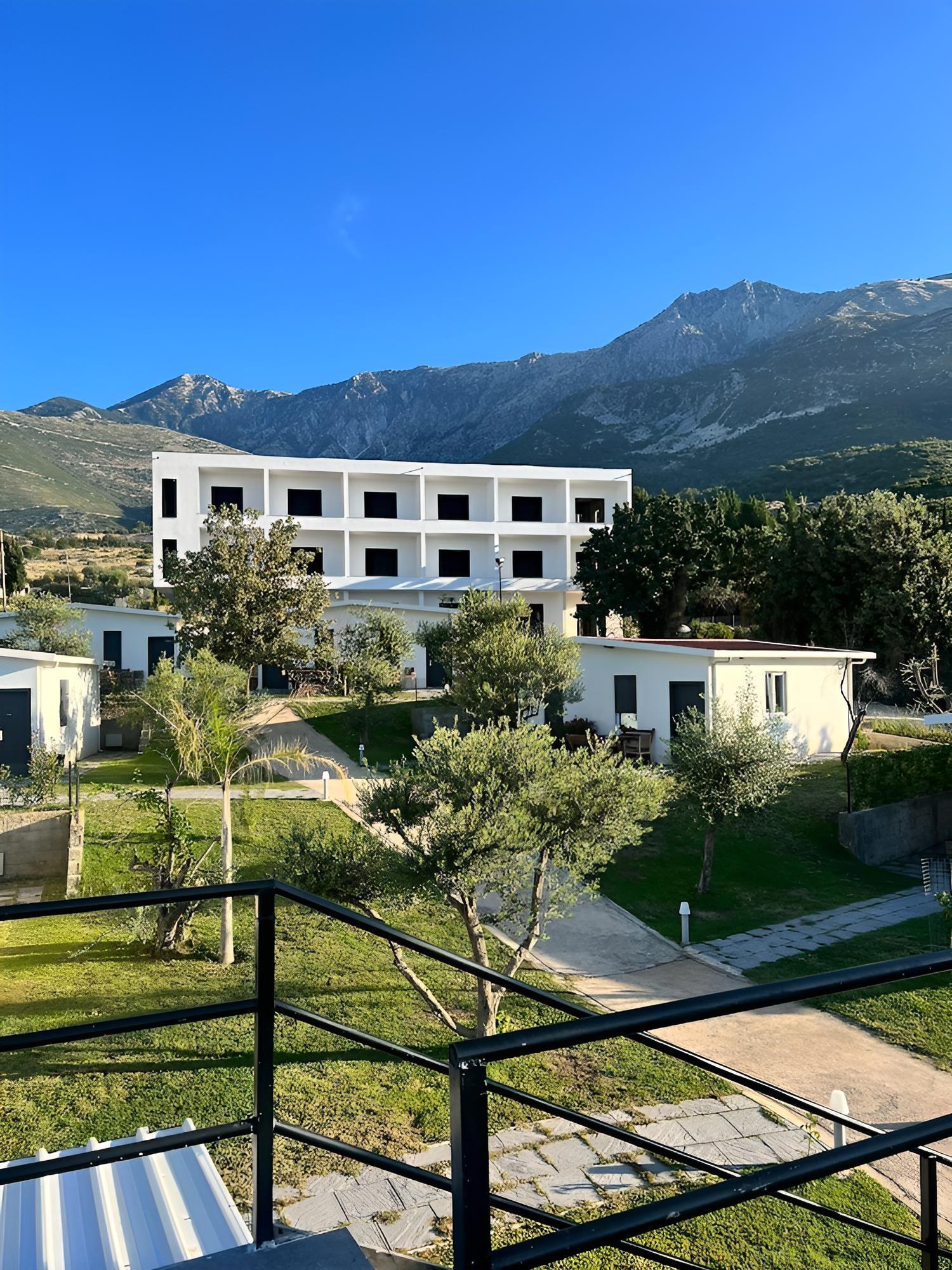 Domi Beach Valley