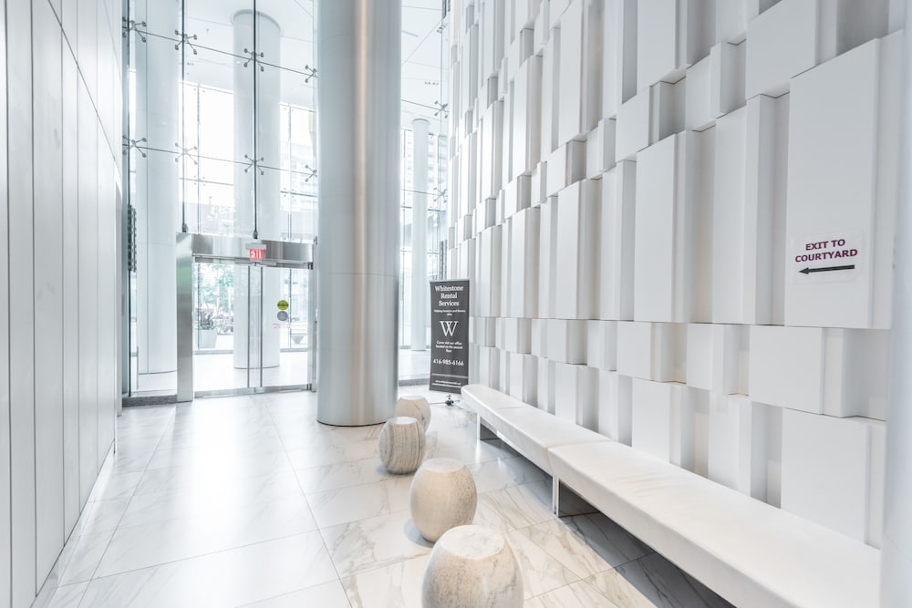 Noel Suites - York and Simcoe-1