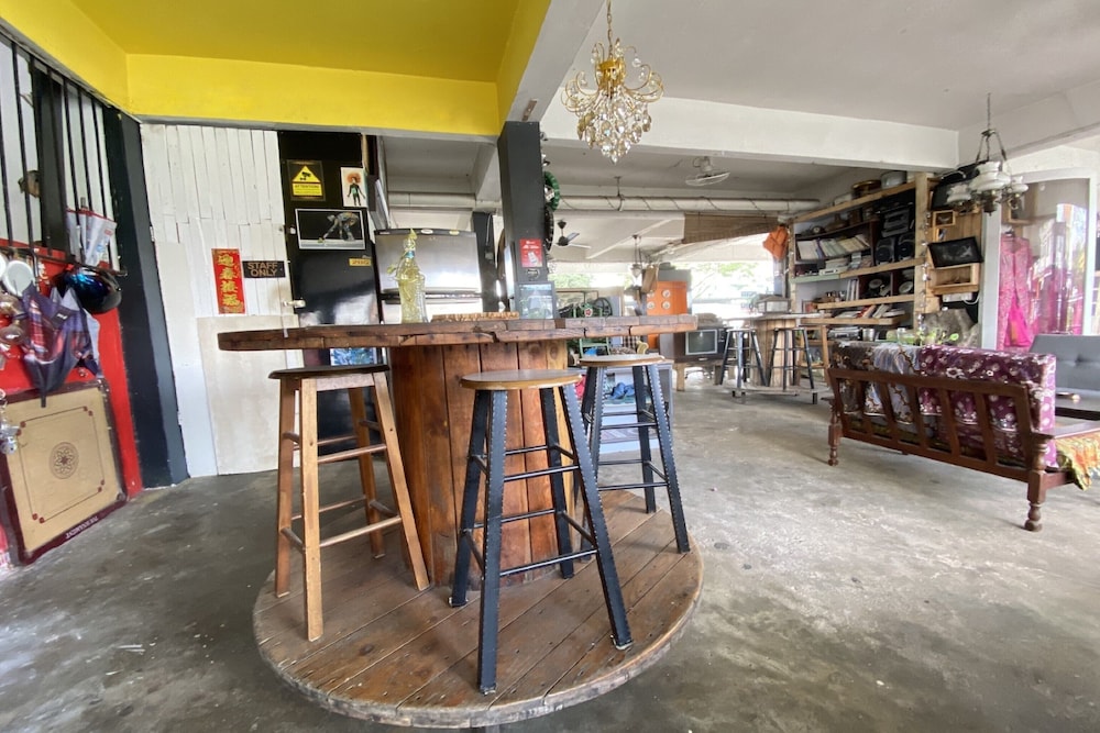 OYO Home 90295 Beacon Homestay Kuching photo 4