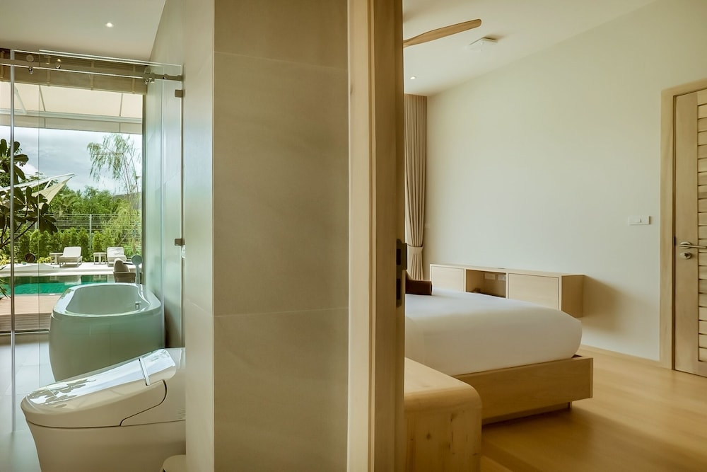 Akal Pool Villa 3BR near Laguna, Bangtao & Beach
