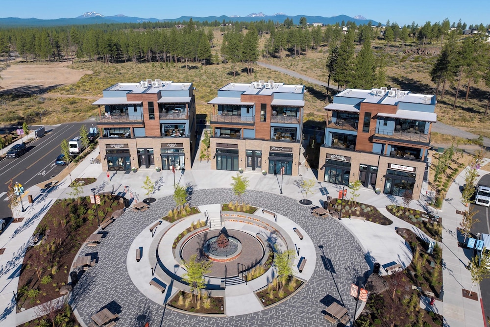 1115 Aerie Buyout 2 Units, Near Downtown Hot Tub + Mountain View