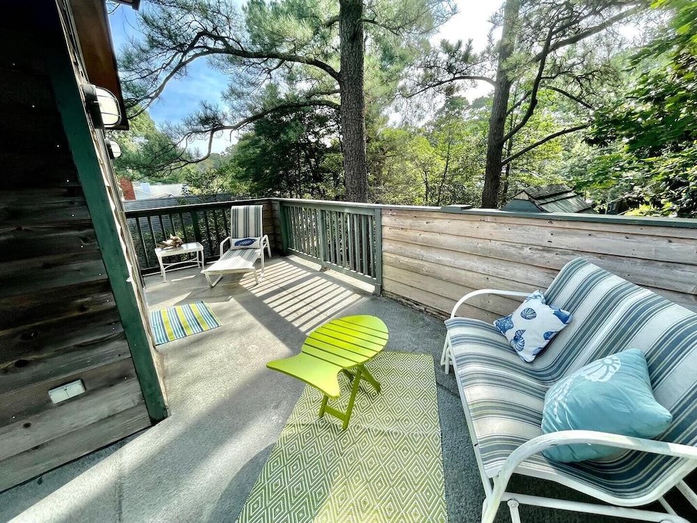 Columbia Avenue 69