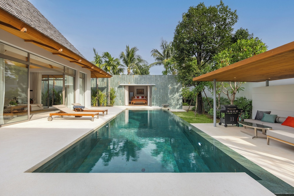 3BR Pool Villa Mana at Anchan Tropicana