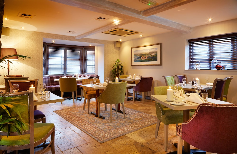 Deddington Arms