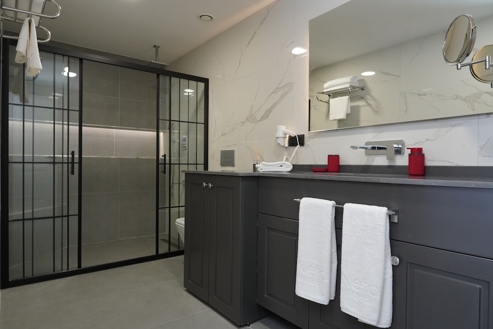Neta Residence