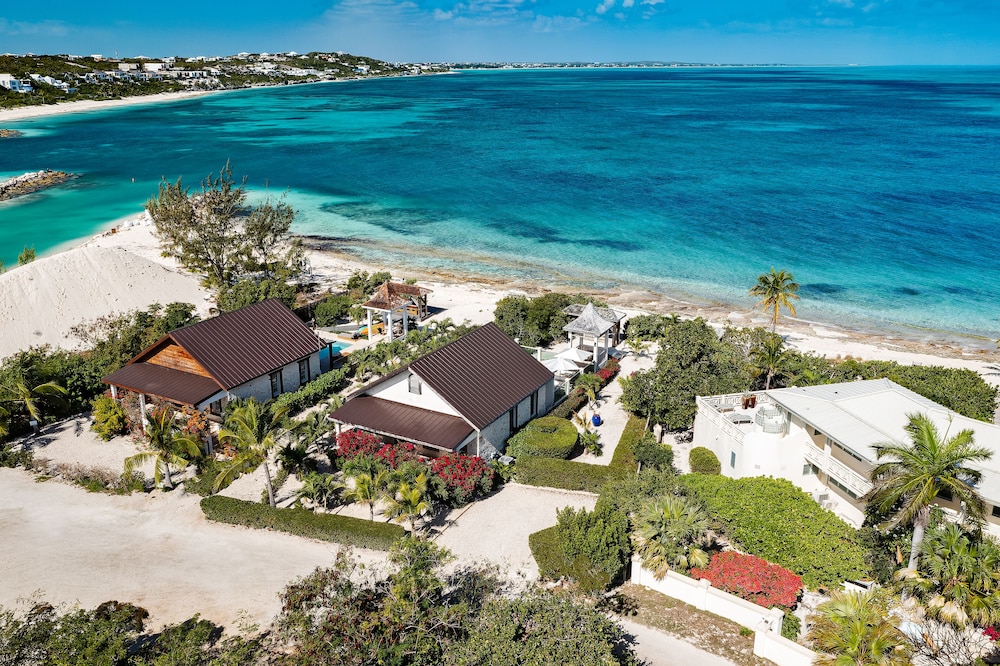 Callaloo Cottage view 3