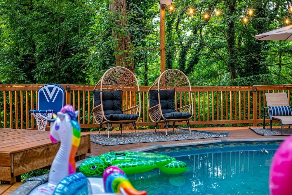 ATL Cascade Oasis - Pool Spa Arcade Pool Tbl