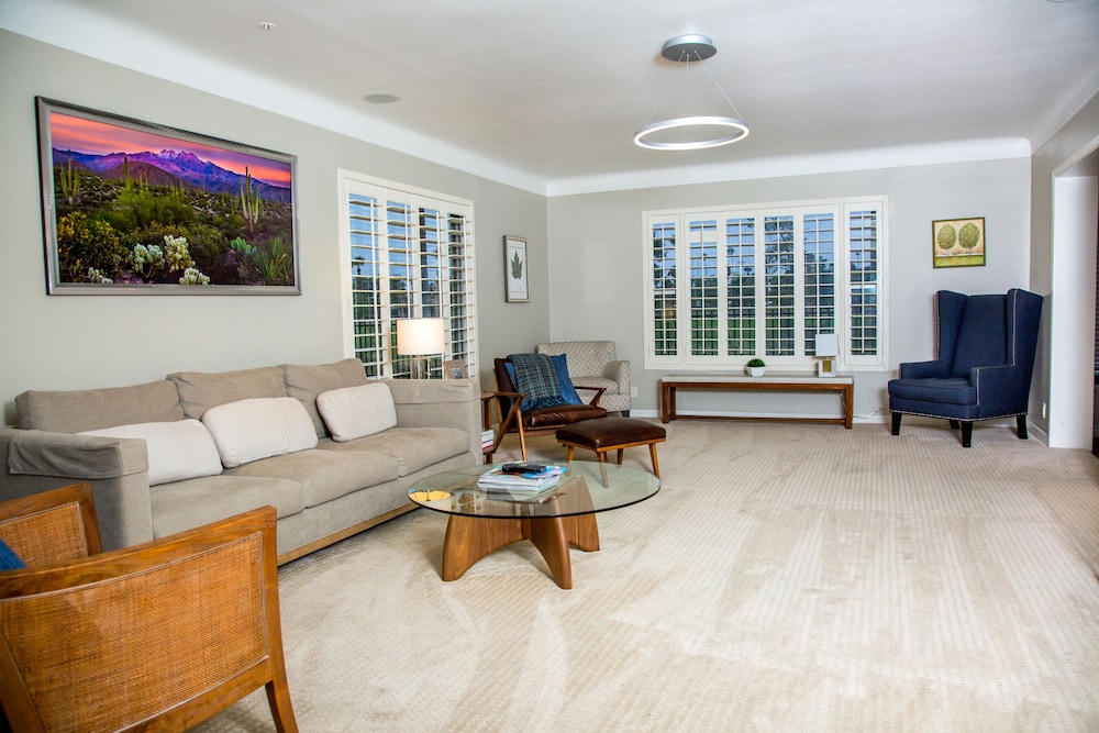 Encanto Vistas, A Golf Property in Central Phoenix