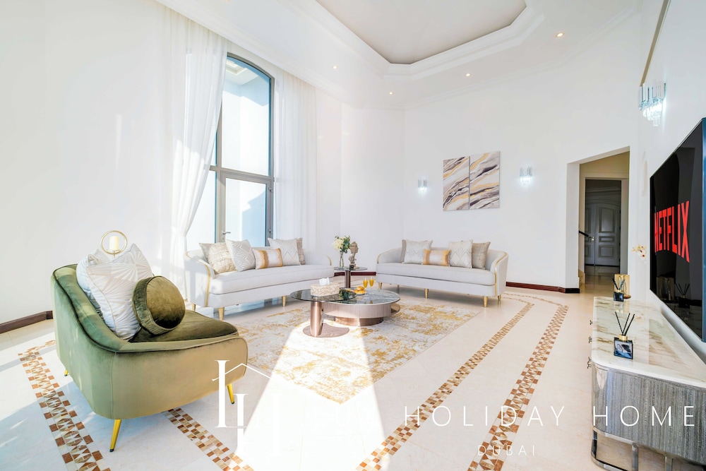 LUX The Ultimate Island Palm Villa