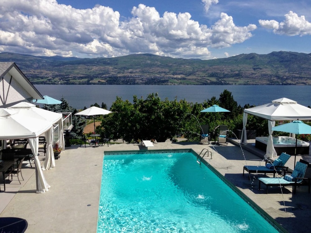 Hotel Le Chateau du Lac - Image 1