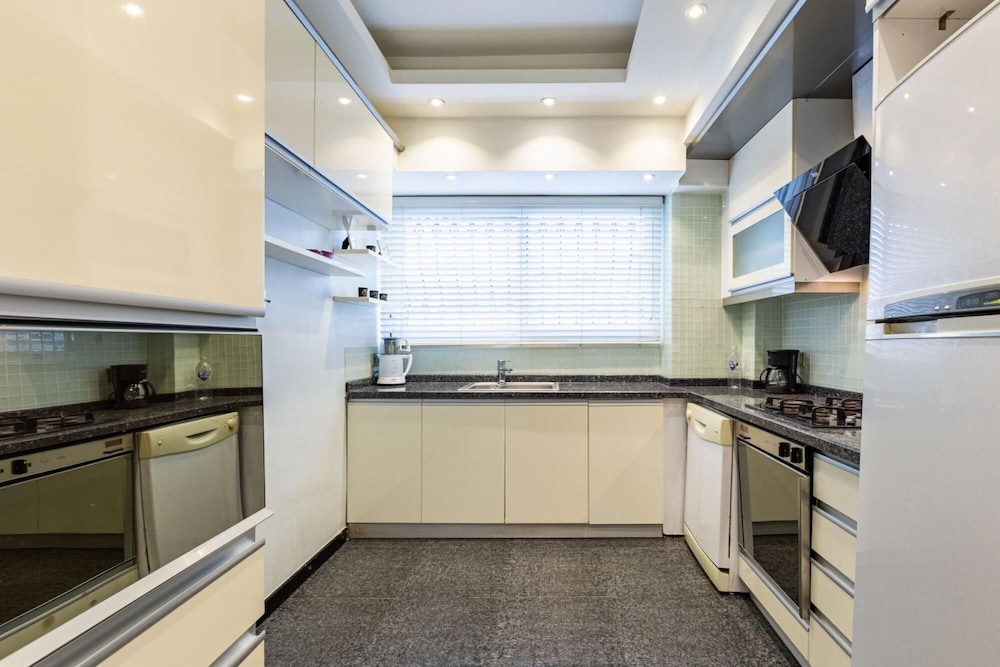 Comfy Flat Near Nisantasi and Taksim in Sisli