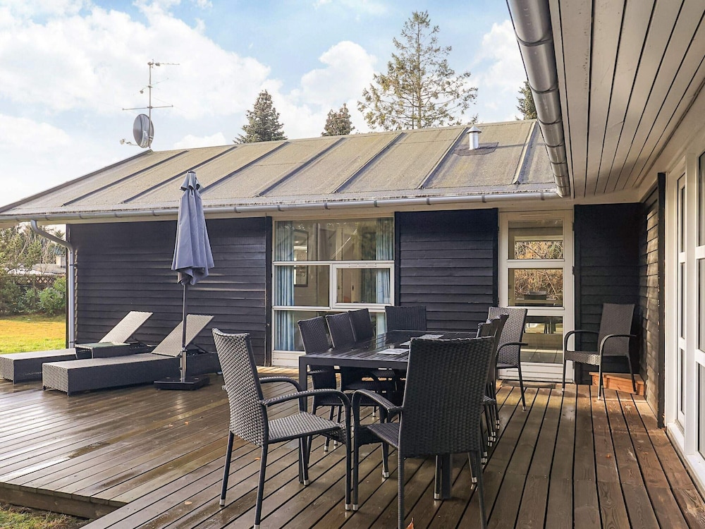 4 Star Holiday Home in Vaeggerlose