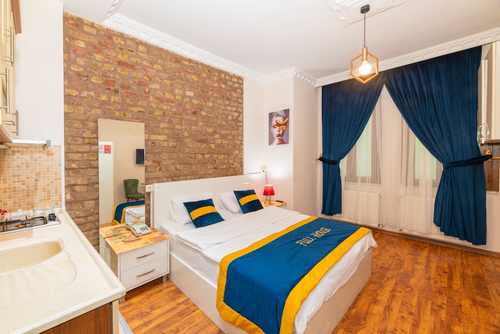 Opera House Otel - Image 45