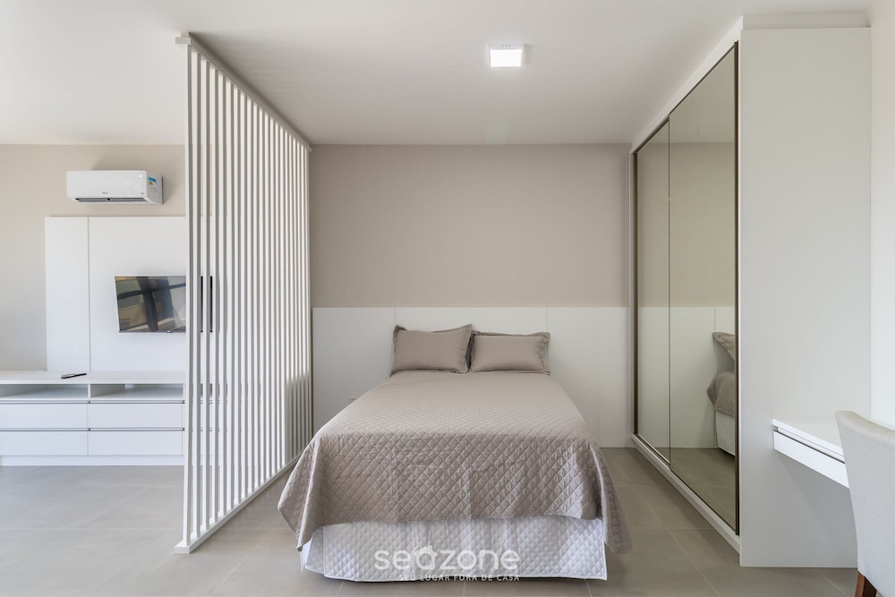 TVT - Luxury Studios in the Center of Florianopolis