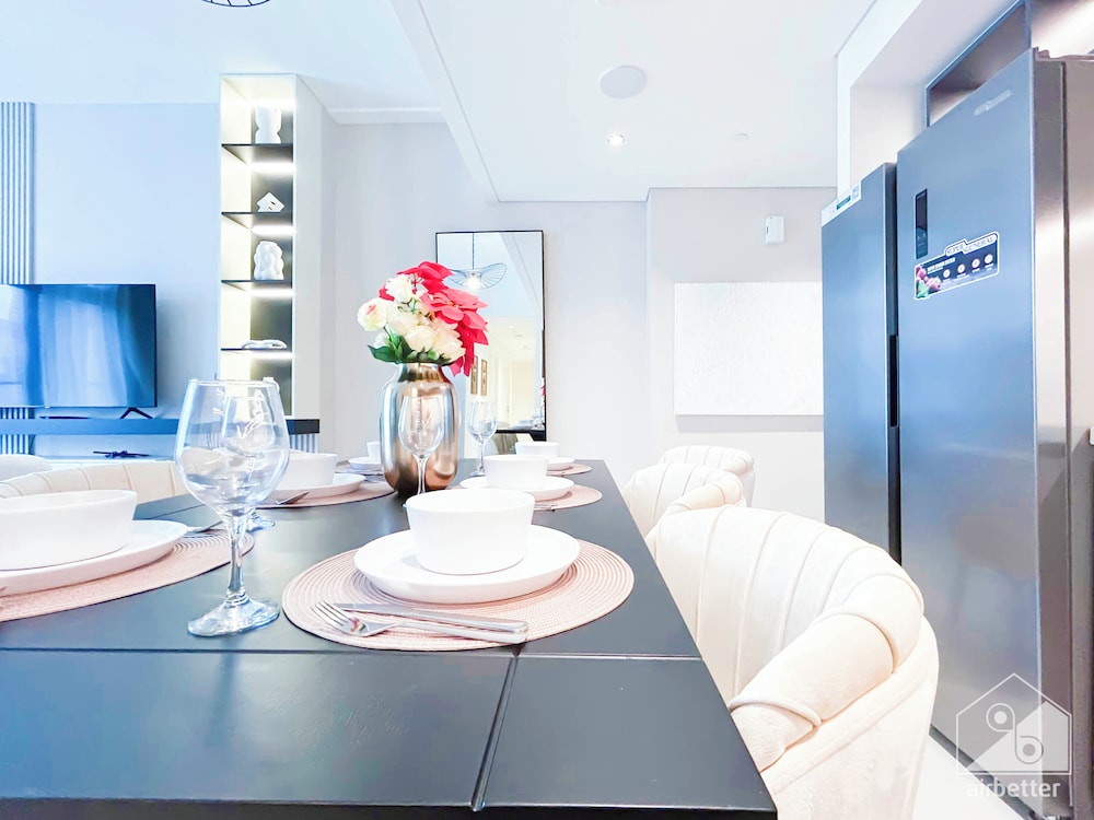Luxury Burj Crown Downtown 4 Bedroom With Balcony