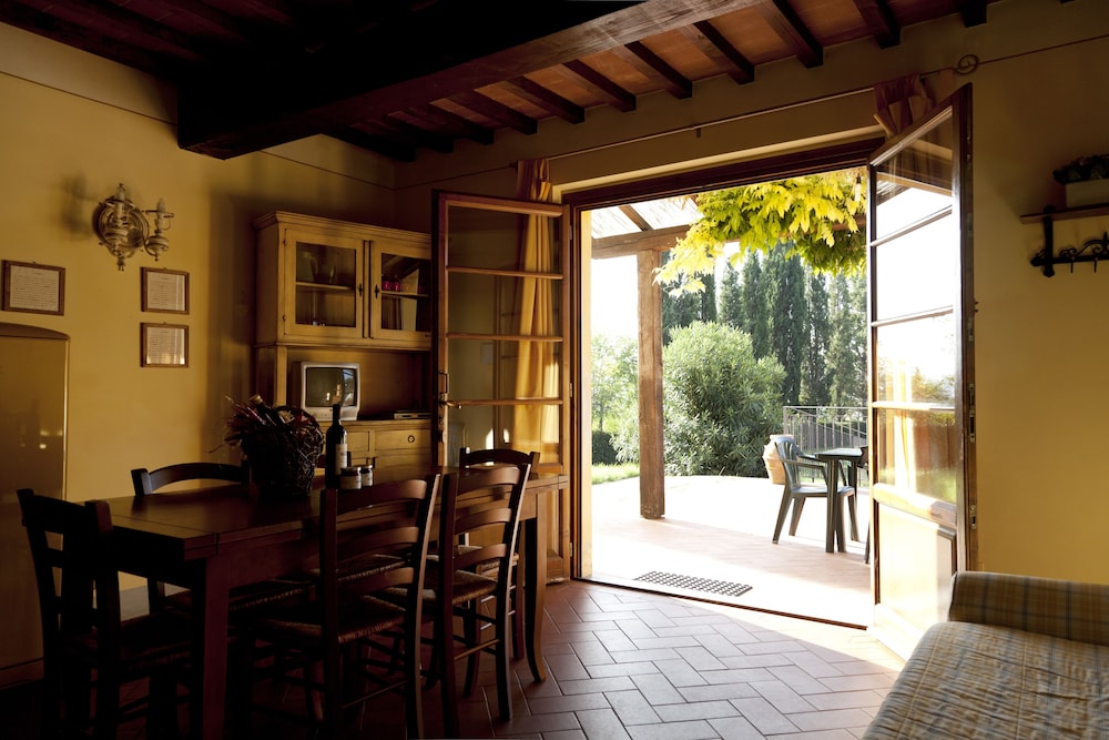 Agriturismo FATTORIA ROZZALUPI