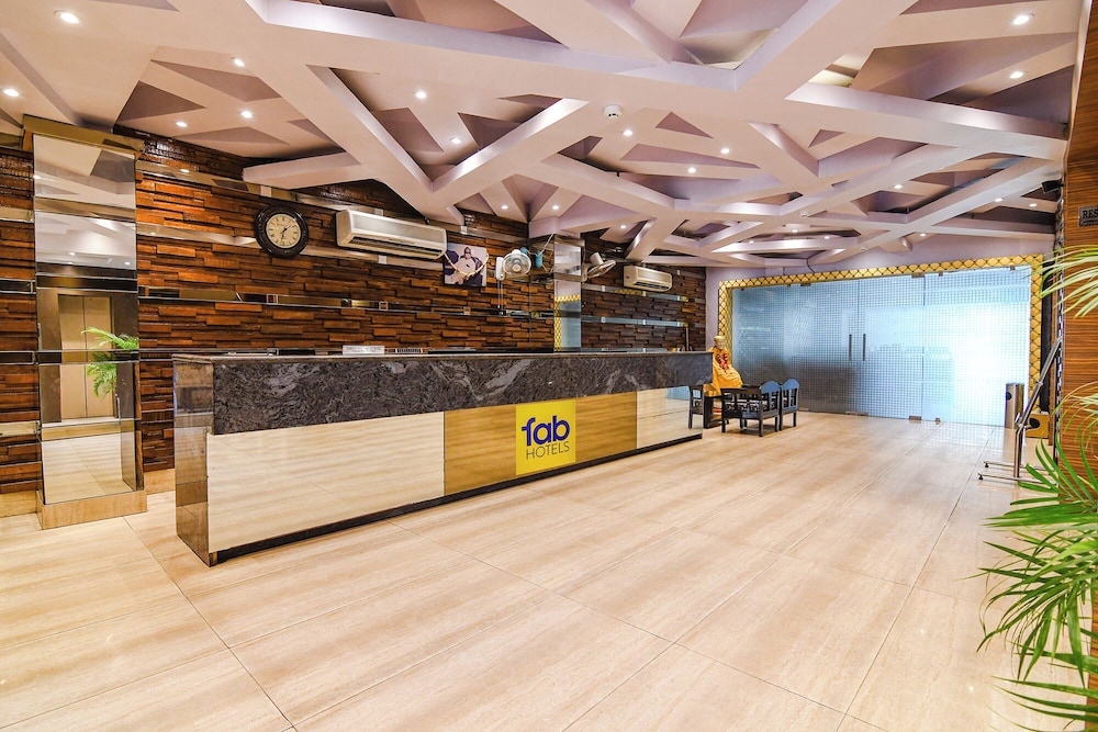 Fabhotel Shivani International