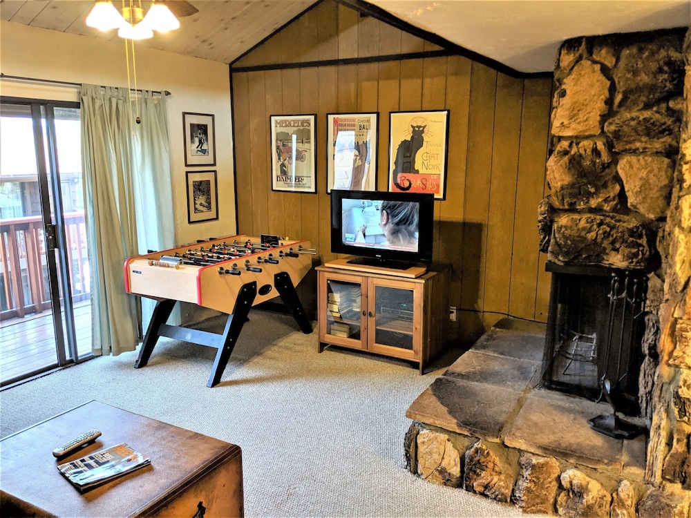 Snow Summit Townhouse Rentals & Sales
