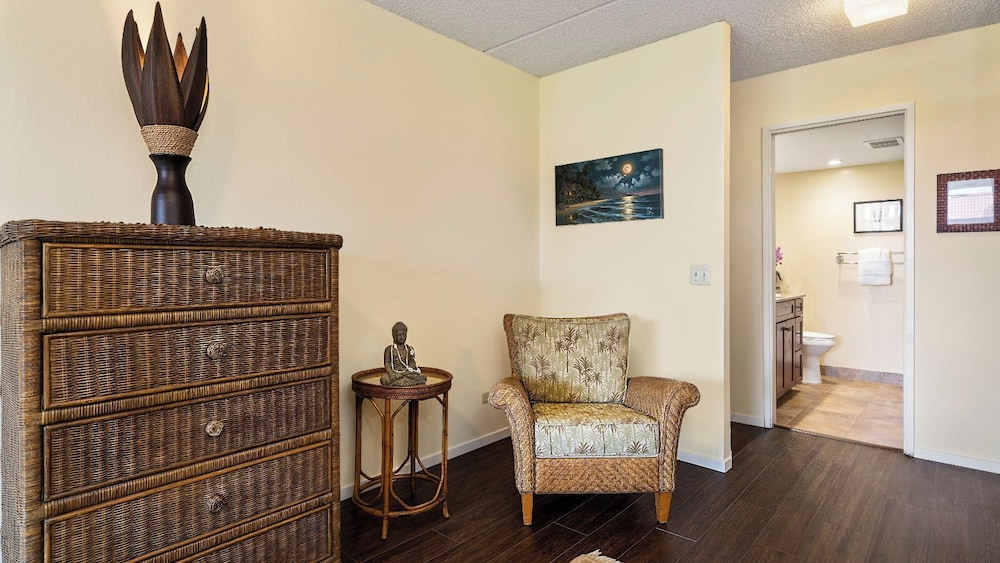 AC - Easy Walk to Restaurants Shopping - Concierge Included - Vrkcv
