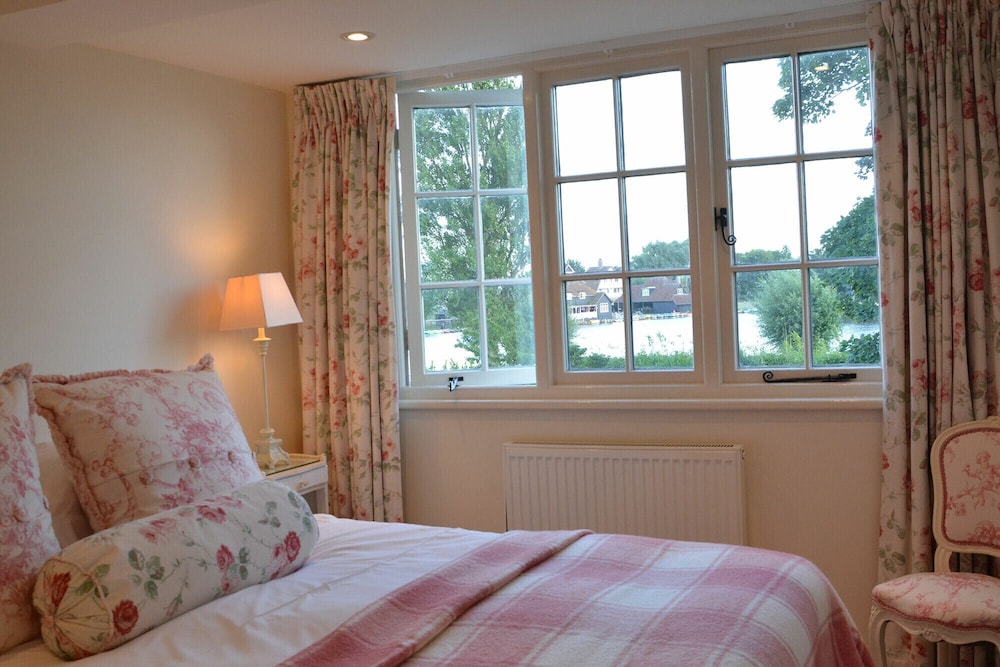 2 The Bays, Thorpeness