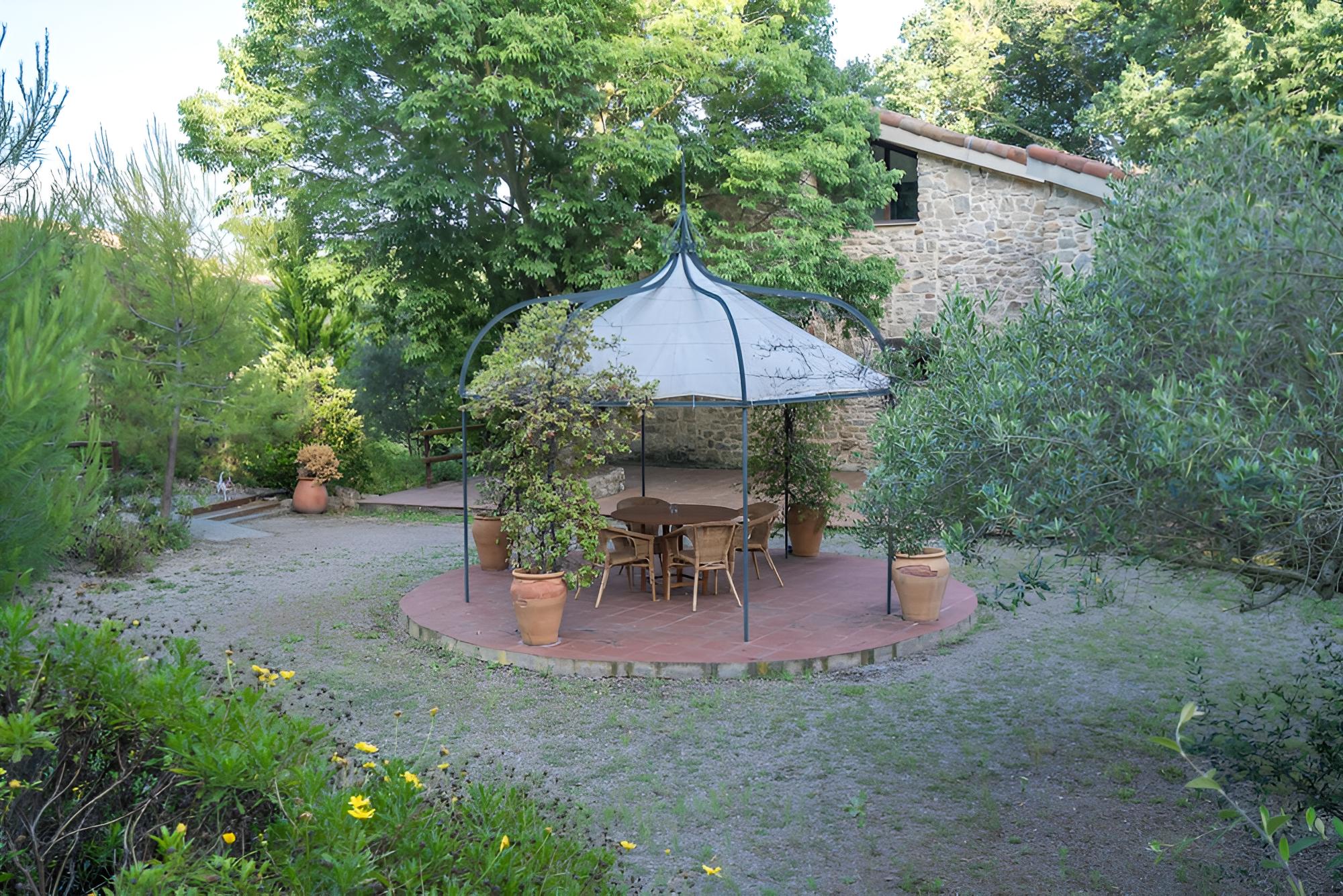Photo 46