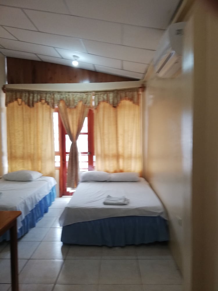 Hostal Miconia