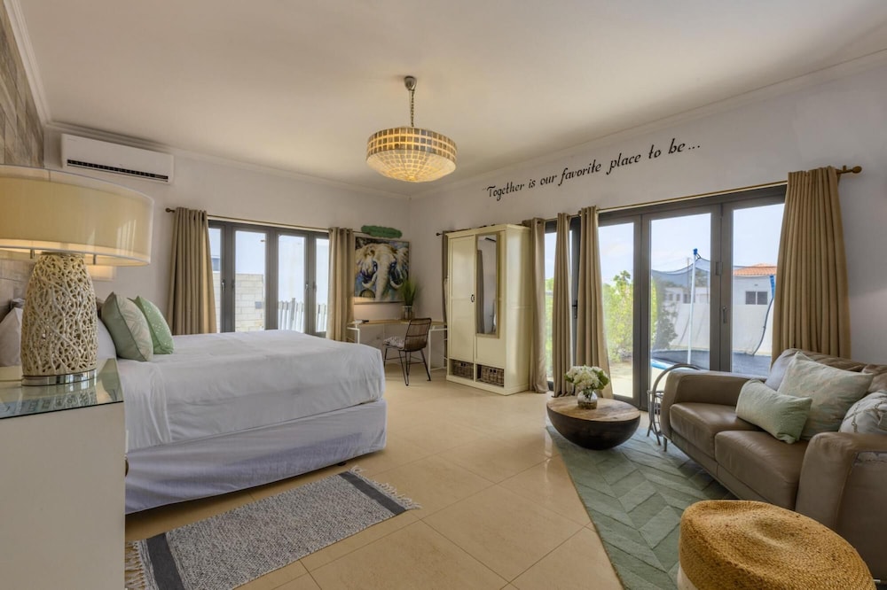 Villa Sophie Privatepool 5 Minutes From the Beach