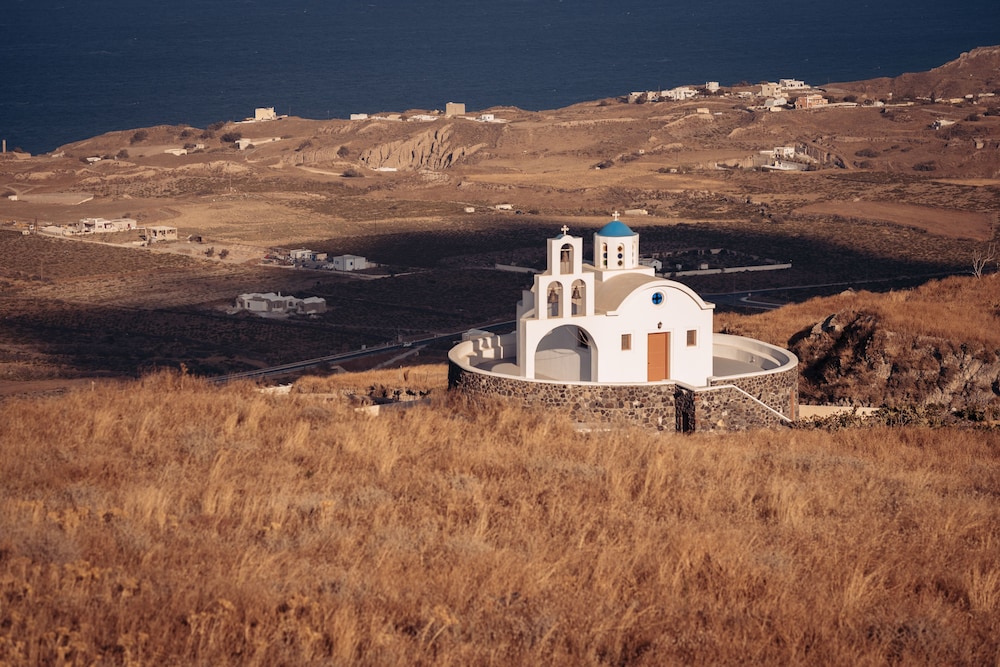 EOS Villa