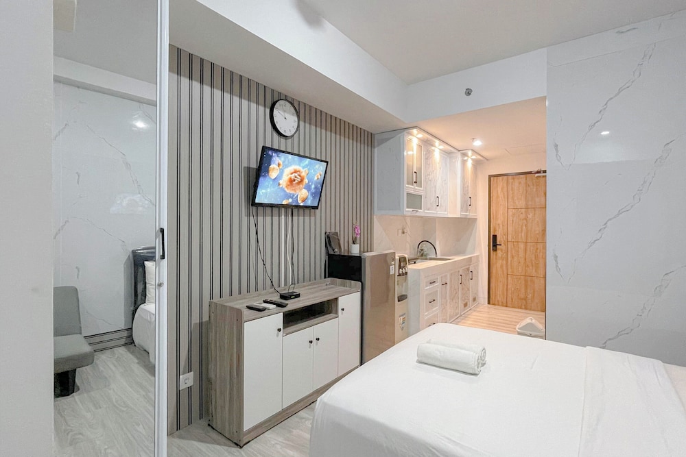 Modern Scandinavian Studio At Delft Ciputra Makassar Apartment
