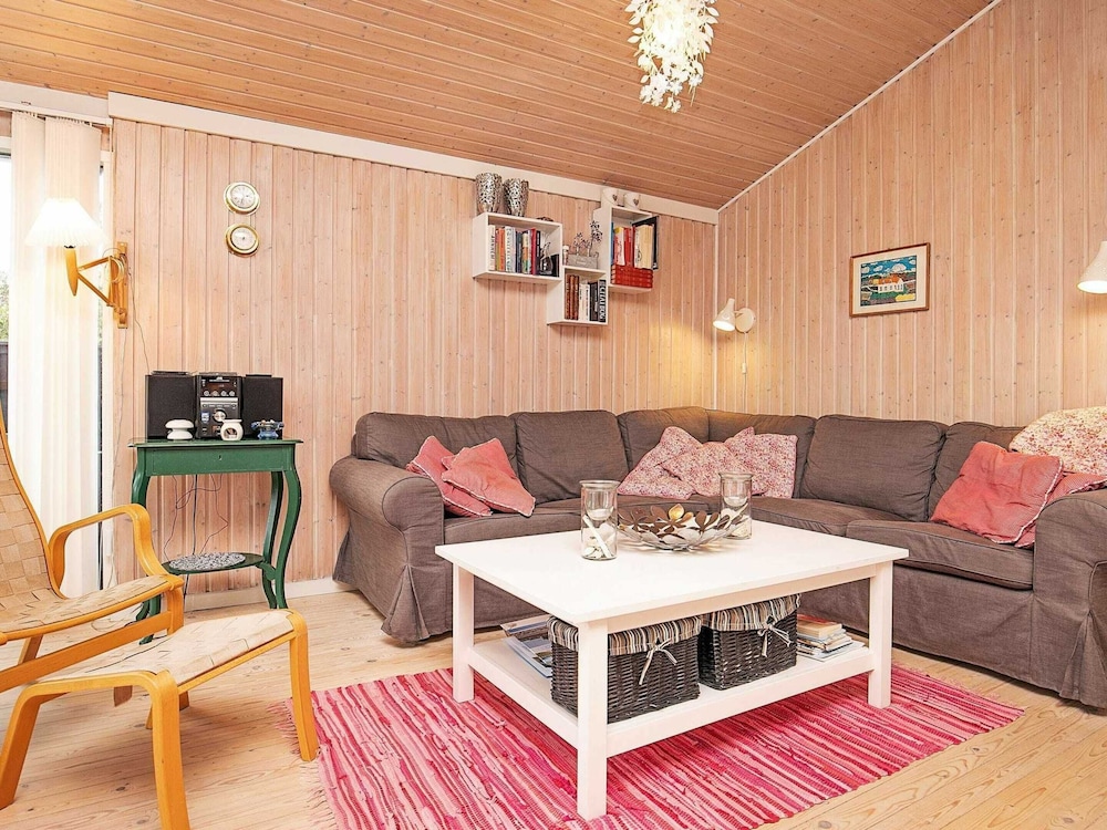6 Person Holiday Home in Frederikshavn view 2