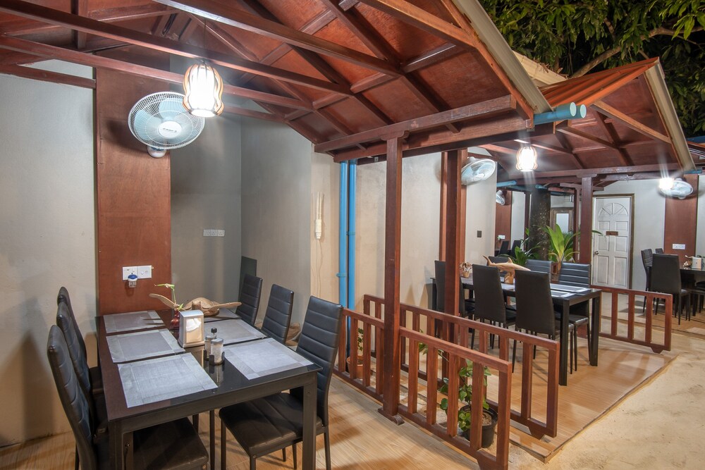 Ukulhas Beach Inn