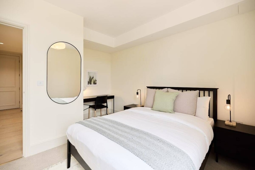 The East London Mile Classic - Stunning 2bdr Flat