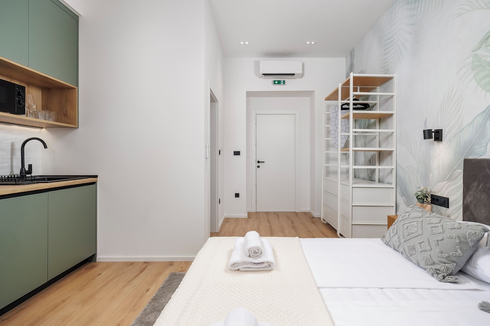 Marvie Apartments