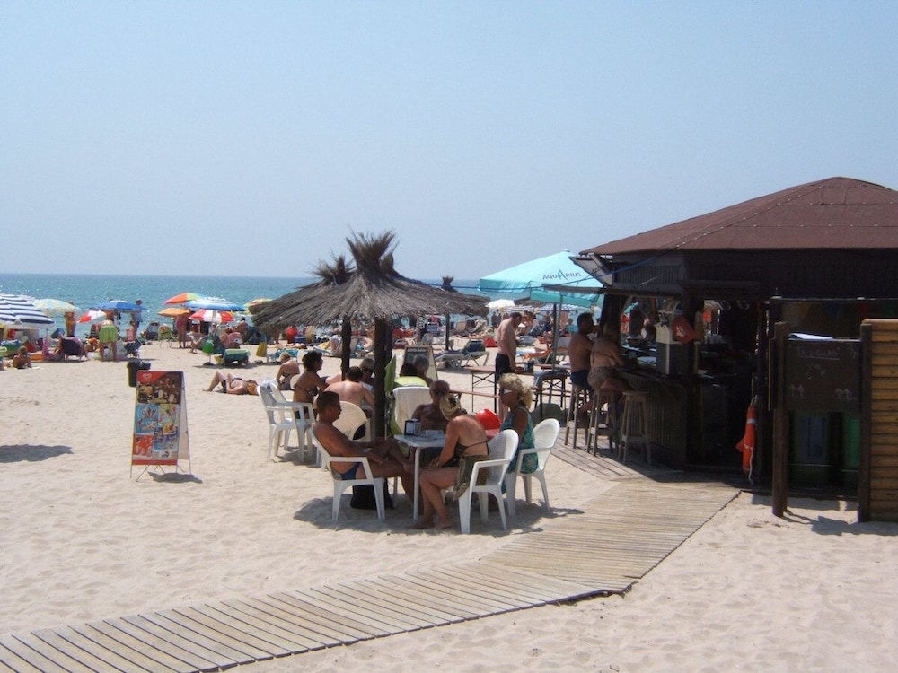 2 bed Apartment in Costa Blanca Spain to Rent photo 5