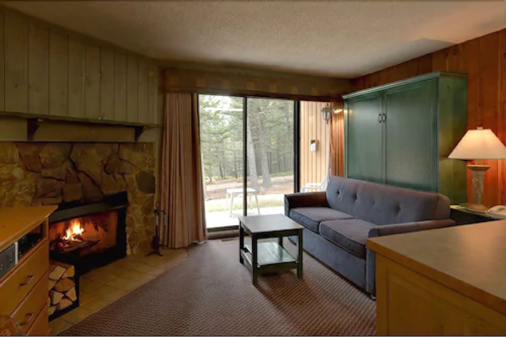 Foto 12 de 36 de Douglas Fir Resort and Chalets