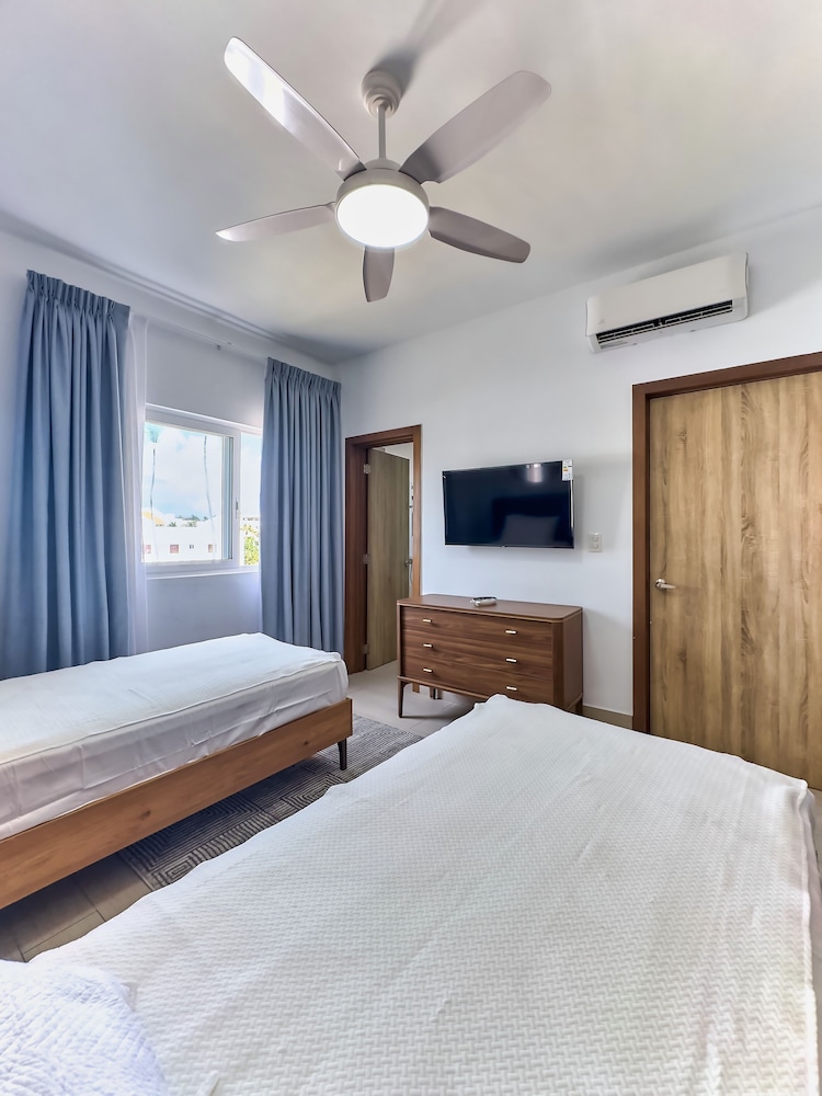Coral Breeze Beach Apartment Punta Cana