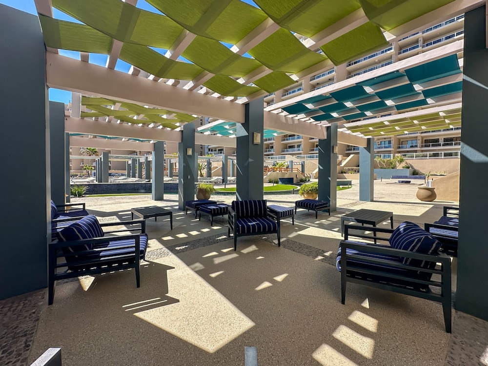 2BR Iconic Oceanfront Escape