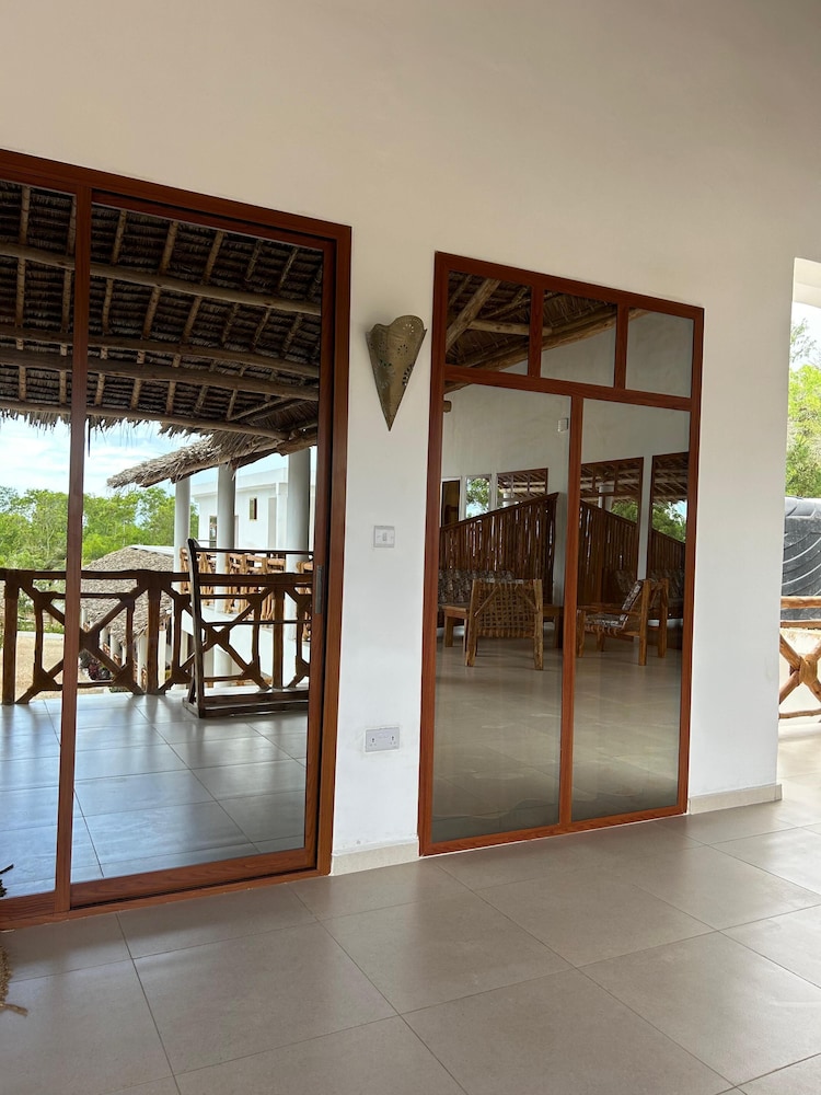 M&M VILLAS ZANZIBAR