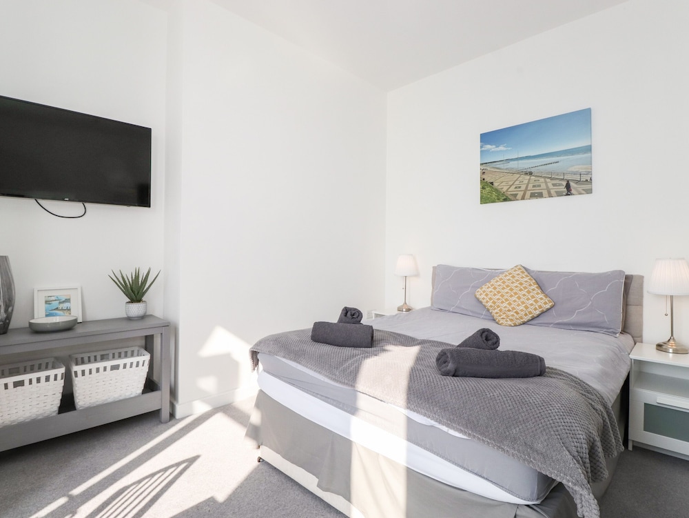 5 Seaview @ Bridlington Bay