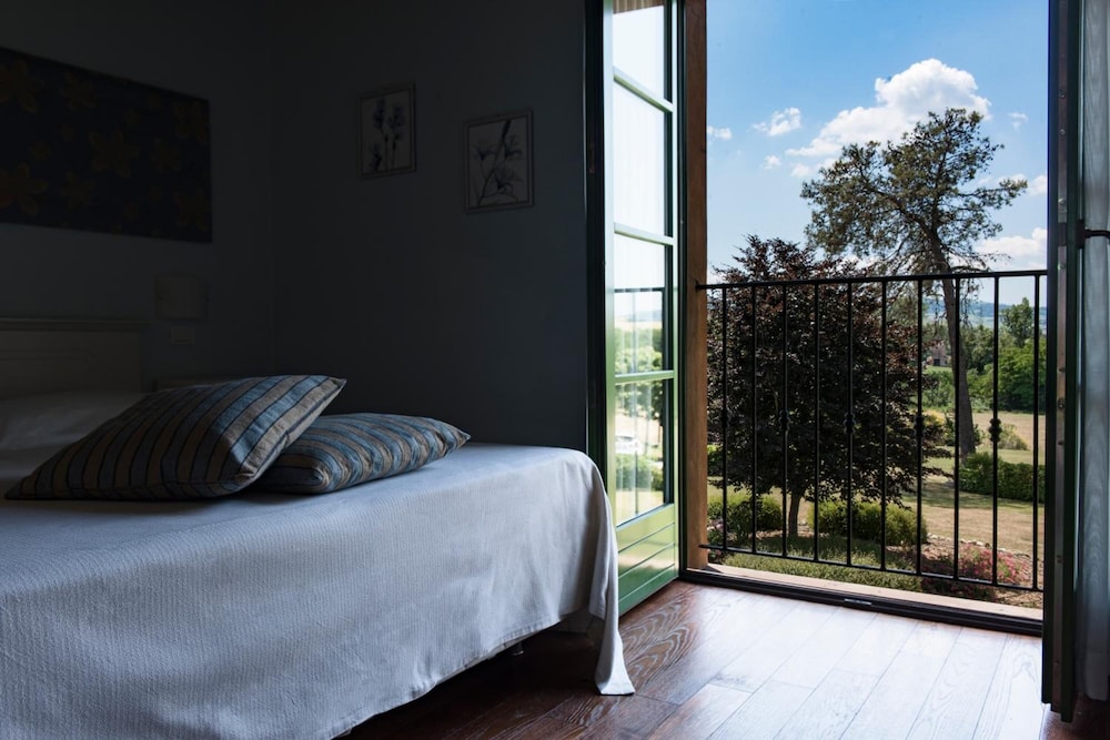 Ca' Virginia - Guest House view 5